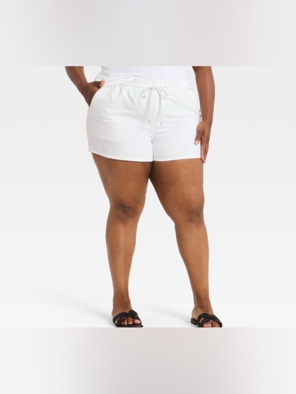 NWT-XXL Universal thread, 
White Drawstring & elastic waist Comfort Shorts